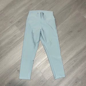 Alo Yoga Airlift Capri Leggings